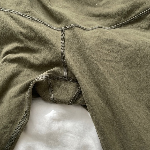 lulu lemon tights - Picture 2 of 2